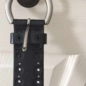 Fossil black leather belt